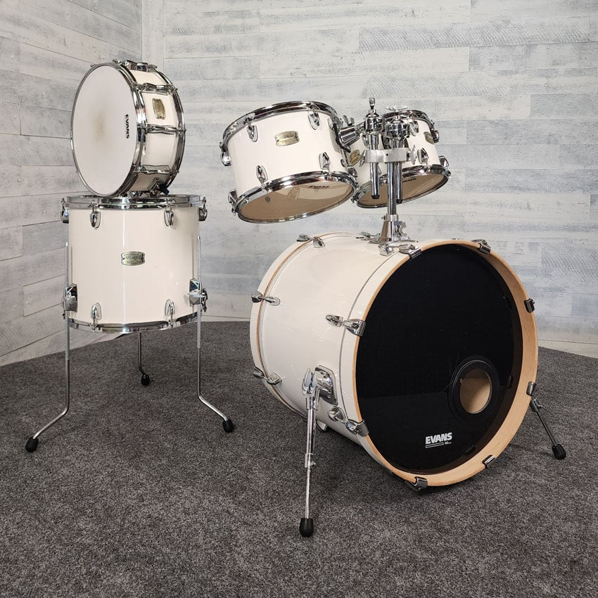Used Yamaha Stage Custom 5pc Drum Set Pure White - Good