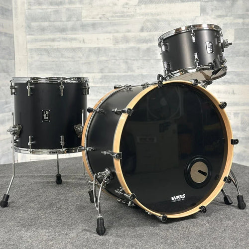 Used Sonor SQ1 3pc Drum Set 24/13/16 GT Black w/Natural BD Hoops - Good